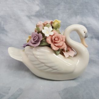 Cosmos Gifts Fine Porcelain Swan with Flowers