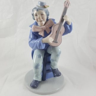 Cosmos Gifts Porcelain Clown with Guitar