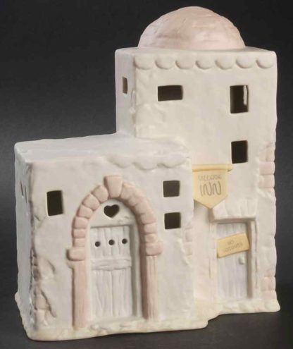 Precious Moments nightlight depicts a village inn with a "No Vacancy" sign.
