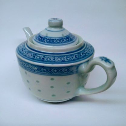Chinese style Rice pattern single serving tea pot - front view