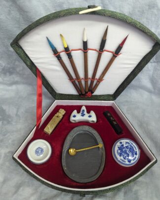 Oriental Calligraphy Set - inside tools