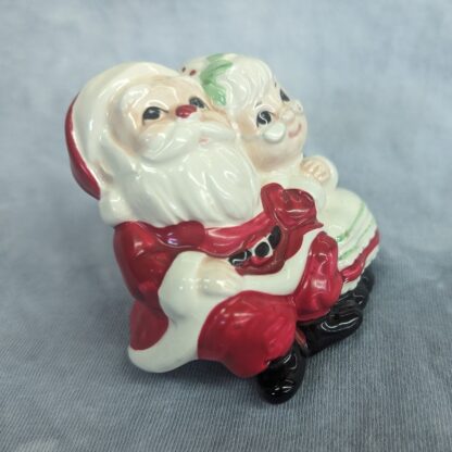 Lefton Santa and Mrs Claus, Shelf Sitters - from side