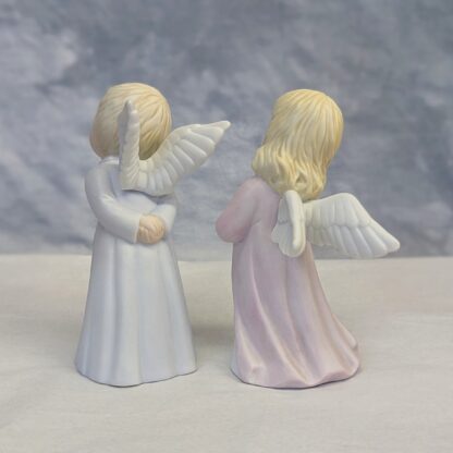 Lefton 4" Kissing Angels, from back